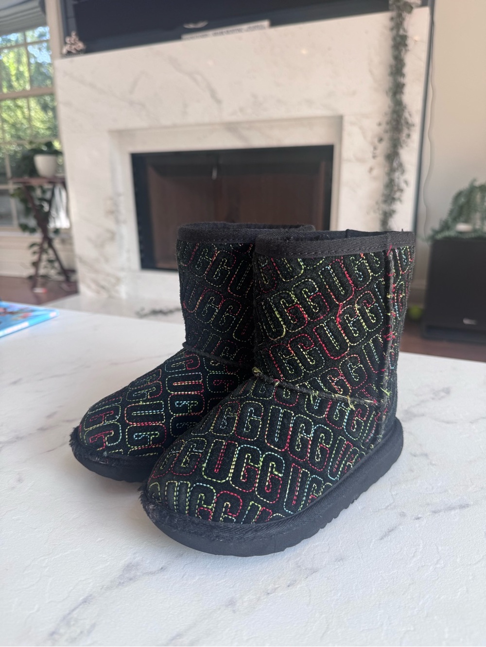 UGG Kids' Classic II Graphic Stitch Short Boots Girls Colorful warm boot Size 11